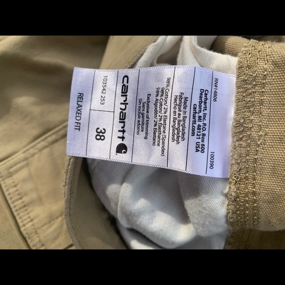 Carharrt Wip cargo shorts relaxed fit 38x21 - Picture 7 of 10